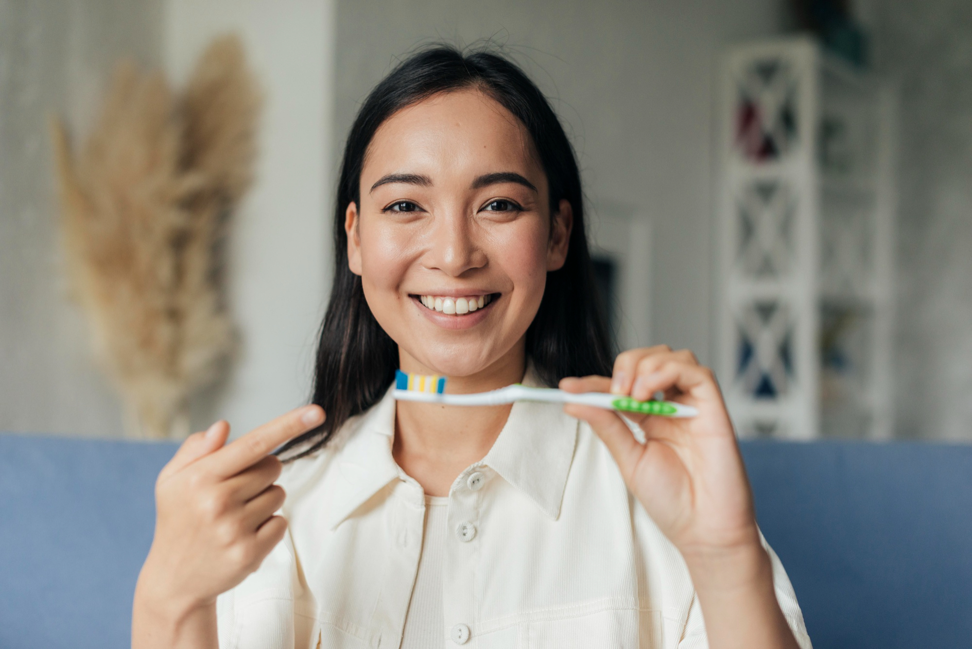 6 Reasons to Switch to Enzyme Toothpaste for Healthier Teeth and Gums